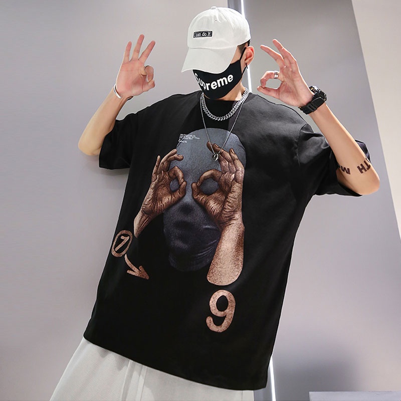 FASHION BRAND SHORT SLEEVE ICE T-SHIRT MALE CUB SUMMER HARBOR STYLE INS HALF SLEEVE LOOSE HIP HOP CHINA-CHIC T-SHIRT KAOS OVERSIZED KOREAN 3/4 SLEDOVED KAOS PRIA BAJU OVERSIZE PRIA ATASAN PAKAIAN POLOS ROLLINGSTOUT KAOS  BATIK PRIA JUMBO