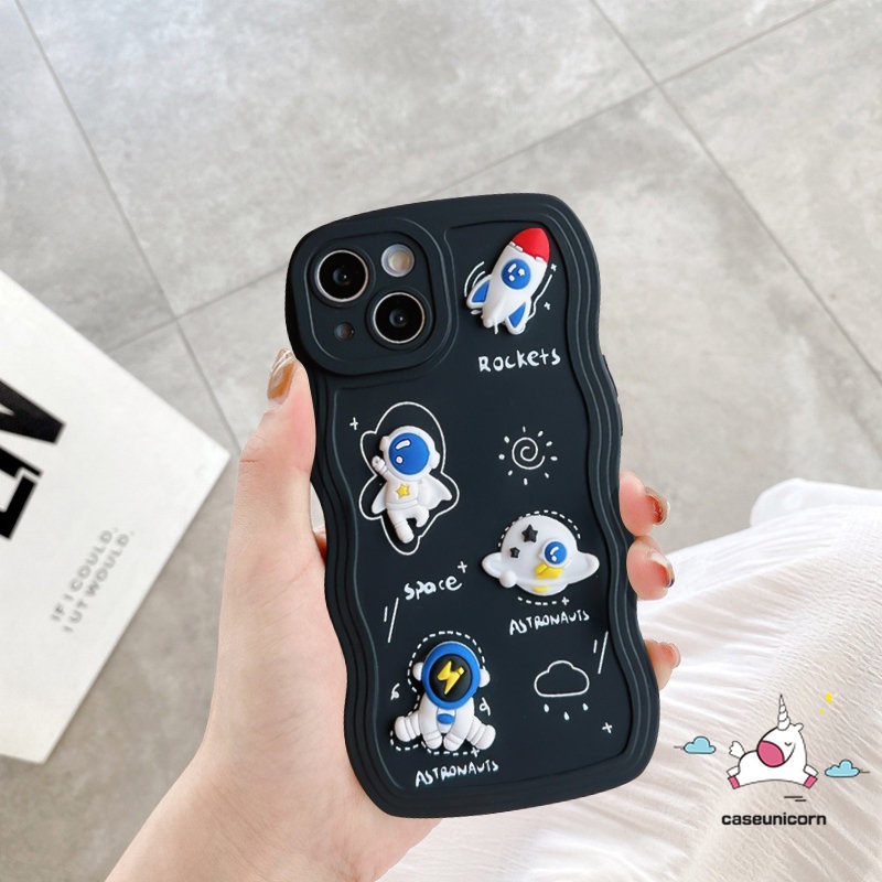 Untuk Realme C55 C25 C30 C35 C53 C12 C15 5 6i C21Y C33 C11 C25Y C25s 10 9i 8 8i 7i 5i 7 5s C20 8Pro C20A 9Pro+ 9 C3 C17 Boneka Kartun Lucu 3D Astronot Ruang Lembut Bergelombang Tepi Case Hitam