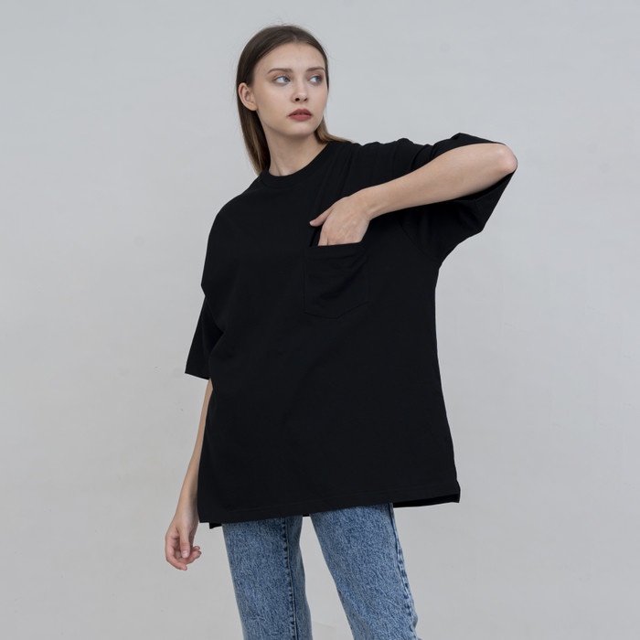 Kaos Oversized Hitam Unisex Wanita Tshirt Besar Tokyo Houseofcuff
