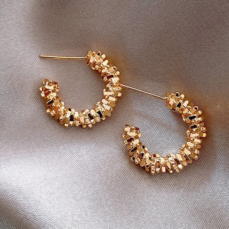 Retro Logam C-Shaped Setengah Lingkaran Anting Untuk Wanita Baru Fashion Perhiasan Pesta Mewah Aksesoris
