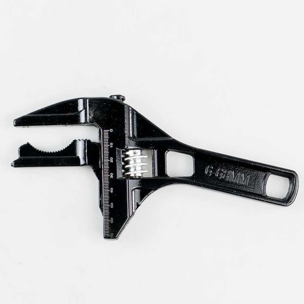 (BISA COD) FTIHSHP YINLONGDAO Kunci Pas Universal Adjustable Wrench Spanner - UW83