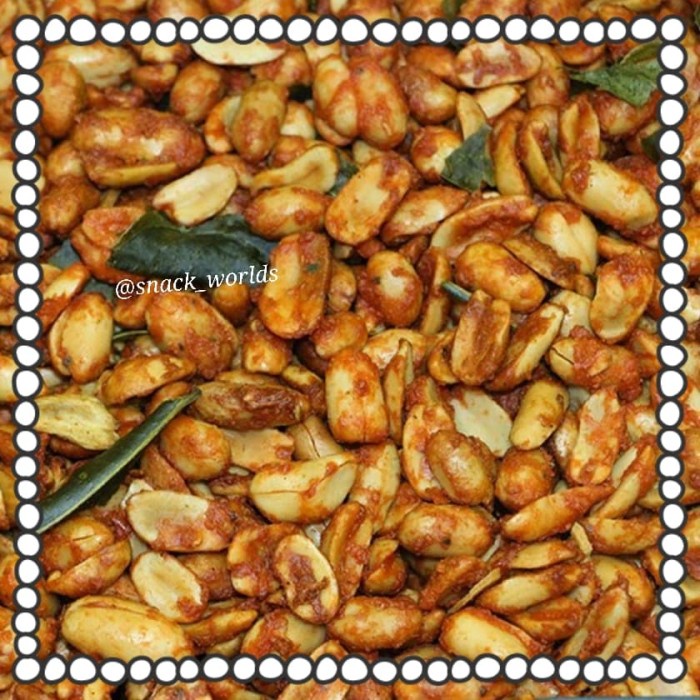 

DISKON SHOPEE/ JAJAN PASAR/SNACK KERIPIK/ KACANG GORENG/ Kacang Bangkok 250gram - Kacang Thailand Krispi - Kacang Daun Jeruk - 250gr KT.Pedas