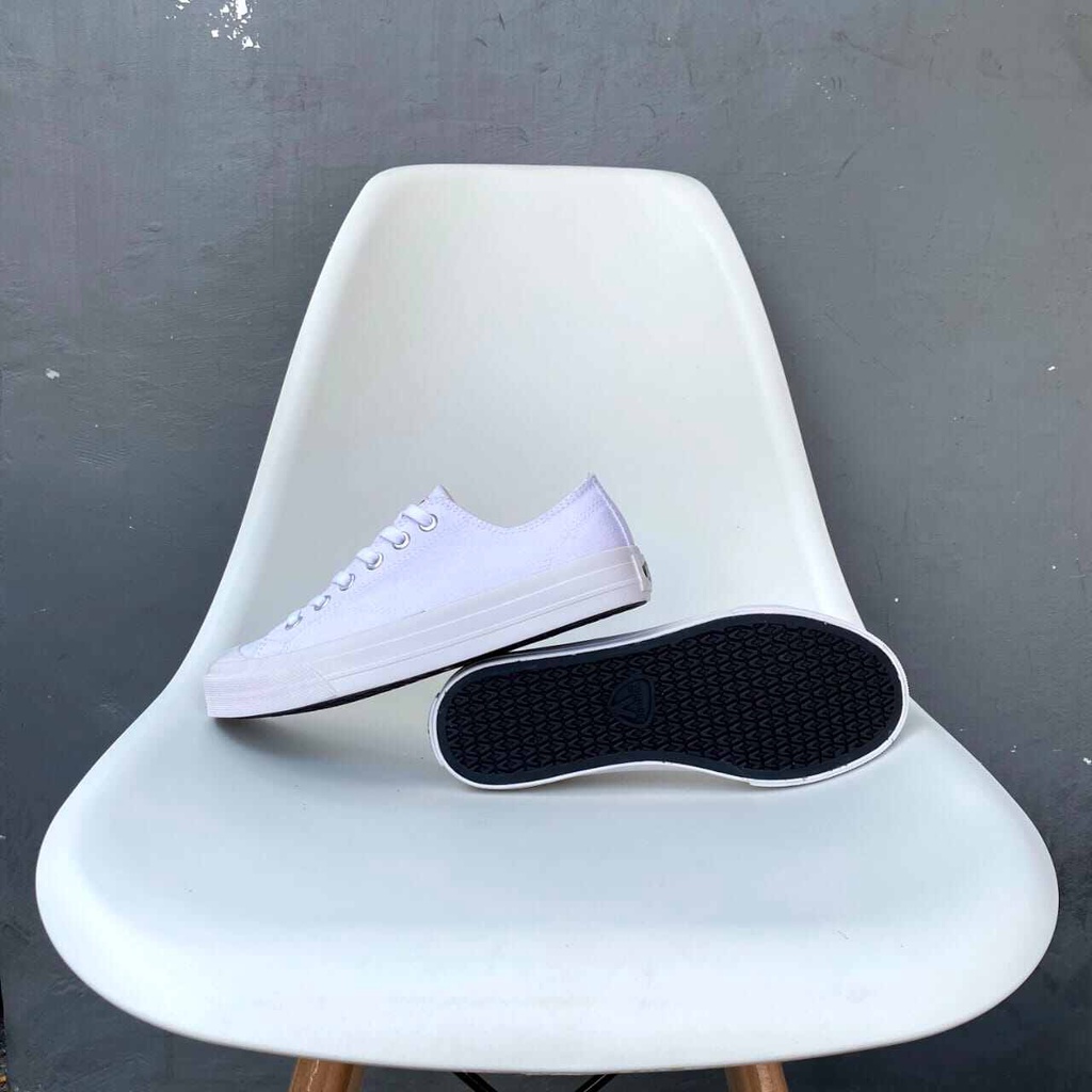 Sepatu Ventela Basic white low, sepatu ventela, sepatu canvas pria wanita, sepatu casual pria wanita