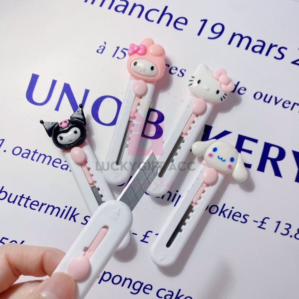 

CUTTER MINI SANRIO GLOSSY / CUTTER MINI SANRIO / CUTTER / PISAU MINI SANRIO CINNAMOROLL MELODY KUROMI