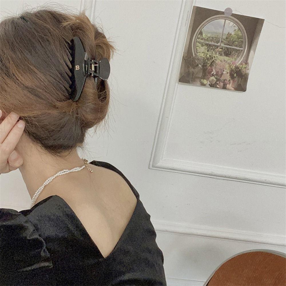 Agustina Huruf B Cakar Rambut Tidak Biasa Mode Sederhana Untuk Gadis Asam Asetat Hiu Klip Hiasan Kepala Ponytail Holder Untuk Wanita Women Hair Clips