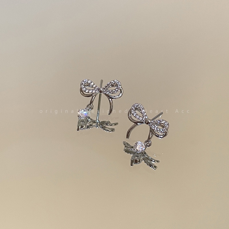 Busur Pejantan Anting Wanita S925 Perak Kristal Stud Earrings Ins Bermutu Tinggi Zirkon Anting Earrings