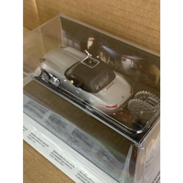 Eaglemoss Ixo 1/43 James Bond 007 BMW Z8 the World is Not Enough