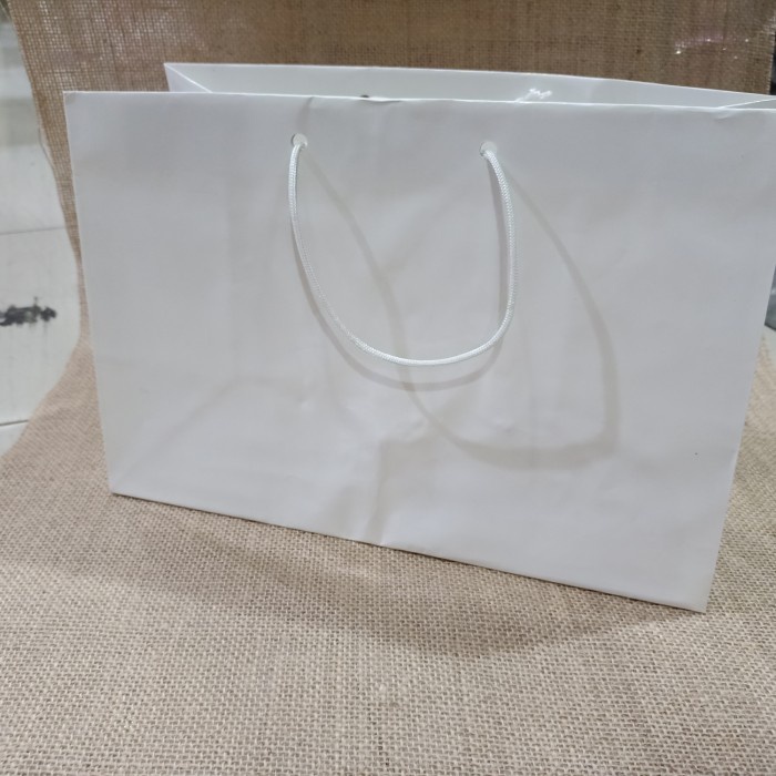 

⭐BISA COD⭐ paper bag bronis atau landscape putih glosy isi 12 pcs