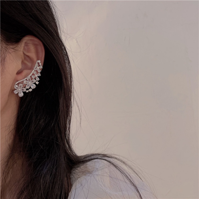 1pc Fashion Zirkon Bunga Anting Klip Anting Terintegrasi Kualitas Tinggi Anting Rohani