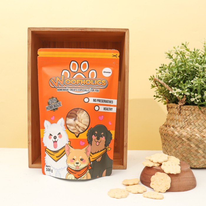 

Terlaris ✨ -Woofholics Cheese Cookies / Biskuit Keju / Dog Snack Cemilan Anjing - Pouch 100gr- 2.2.23