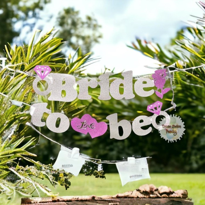 Banner Bride To Be / Bunting Flag Bride To Be Glitter Silver