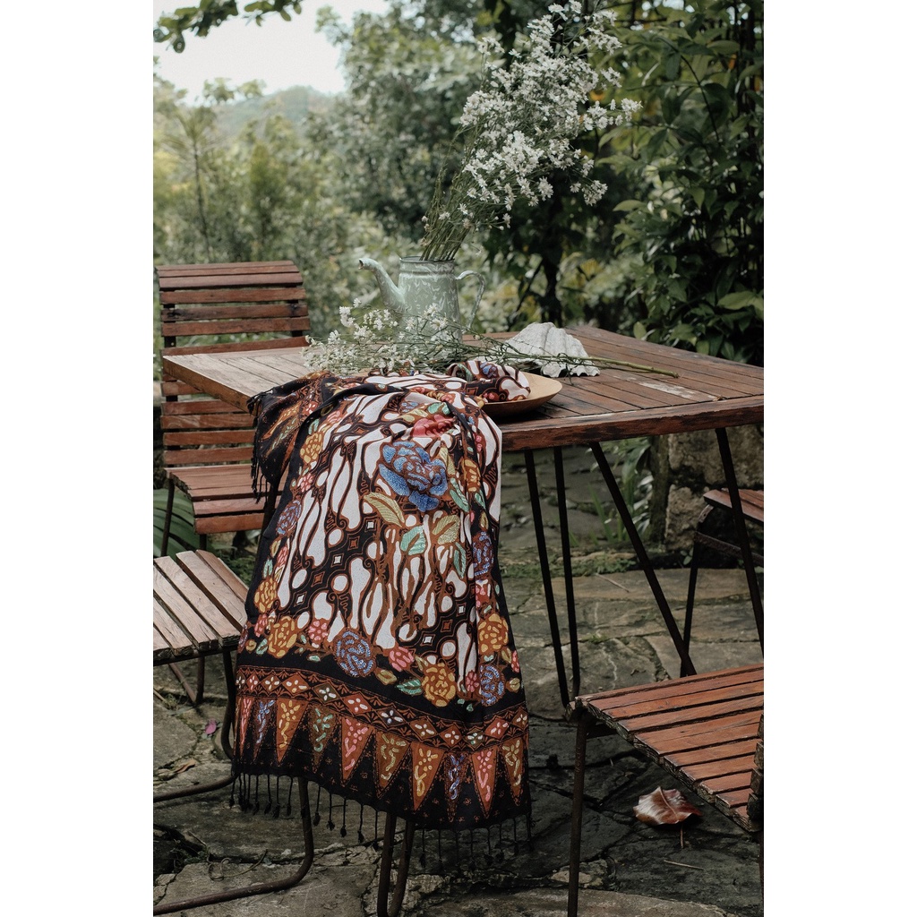 RATU - Selendang Batik Encim Parang 4