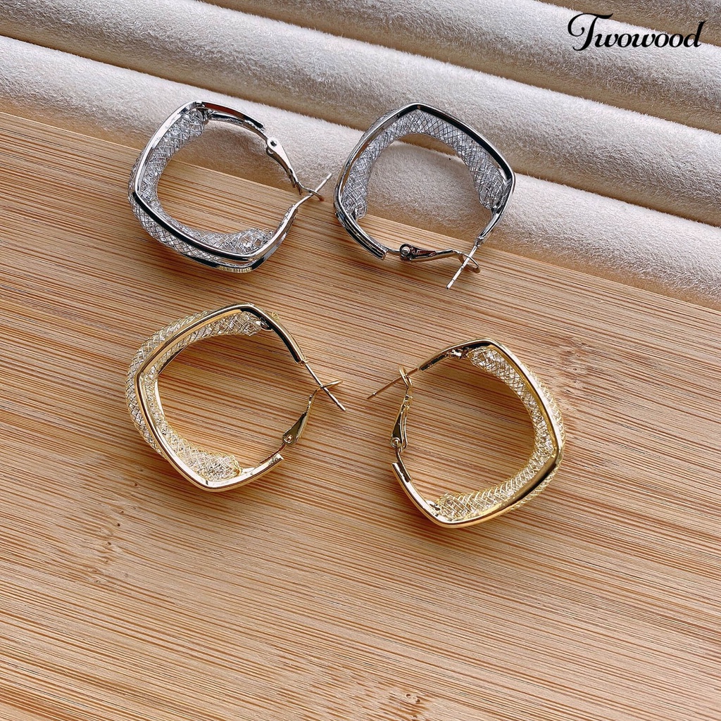 Twowood 1pasang Anting Wanita Bersinar Berlian Imitasi Tidak Teratur Electroplating High Gloss Berdandan Geometris Temperamen Wanita Anting Hoop Untuk Perjamuan