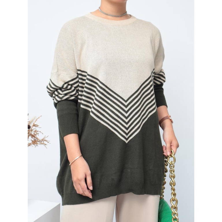 Blouse Rajut Qino - 2301.01.008