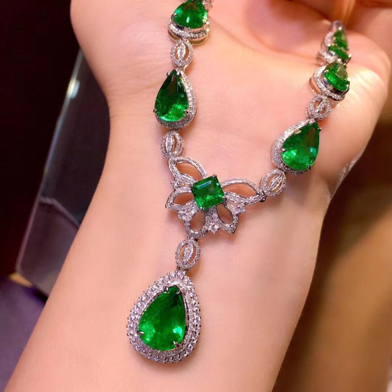 Goldkingdom Fashion Perhiasan Aksesoris Ready Stock Mewah Baru Alami Emerald Berbentuk Pir Kalung Micro Bertatahkan Berlian Untuk Wanita