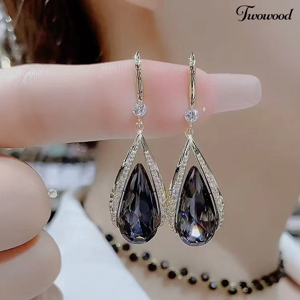 Twowood 1pasang Anting Kait Kelas Tinggi Temperamen Elegan Berlian Imitasi Hadiah Imitasi Ungu Kristal Tetesan Air Menjuntai Anting-Anting Perhiasan Fashion