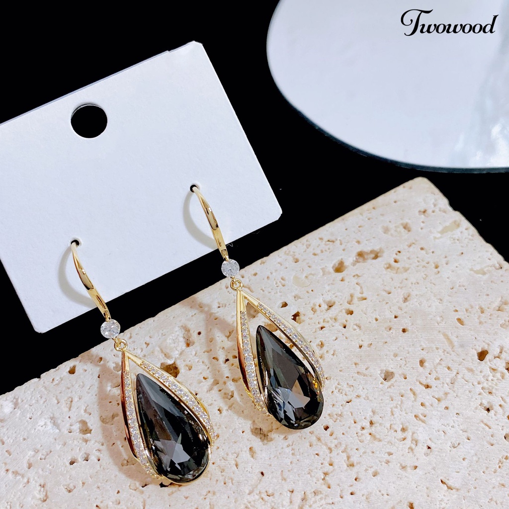 Twowood 1pasang Anting Kait Kelas Tinggi Temperamen Elegan Berlian Imitasi Hadiah Imitasi Ungu Kristal Tetesan Air Menjuntai Anting-Anting Perhiasan Fashion