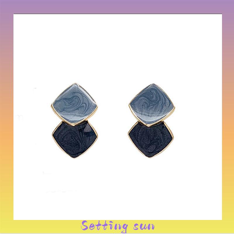 Anting Gaya Korea Kecil Baru Fashion Wanita Anting Retro Mutiara Stud Earrings  TN