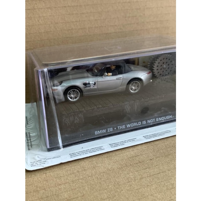 Eaglemoss Ixo 1/43 James Bond 007 BMW Z8 the World is Not Enough