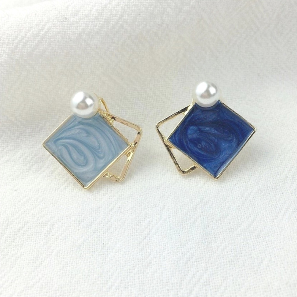 Enamel Biru Simulasi Mutiara Klip Telinga Non Tindik Wanita Anting Hadiah Pesta Earcuffs