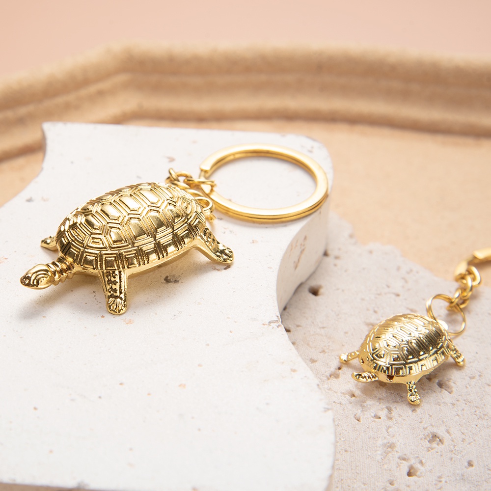 [HOT Sale] Gantungan Kunci Populer Klasik Kreatif Pria Keychain Gantungan Kunci Aksesoris Untuk Mobil Keyring, Tas Jepang Sensoji Temple Beruntung Emas Turtle Keychain Dekorasi Liontin Wanita