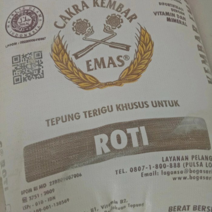 

Tepung Cakra Kembar Emas 1 Kg