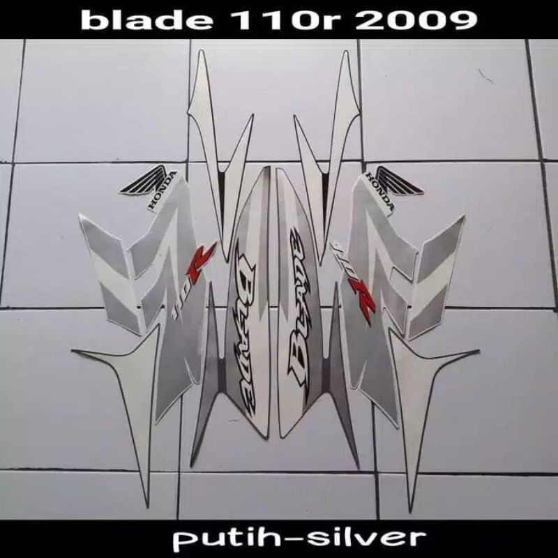 Striping Stiker sticker lis body honda blade old lama 110 r thn 2009 2010 putih silver