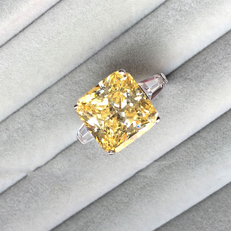 Goldkingdom Aksesoris Perhiasan Fashion Ready Stock Super Flash Asche Berlian Kuning Cincin Yang Dapat Disesuaikan Mewah Putri Square Diamond Engagement Ring Untuk Wanita