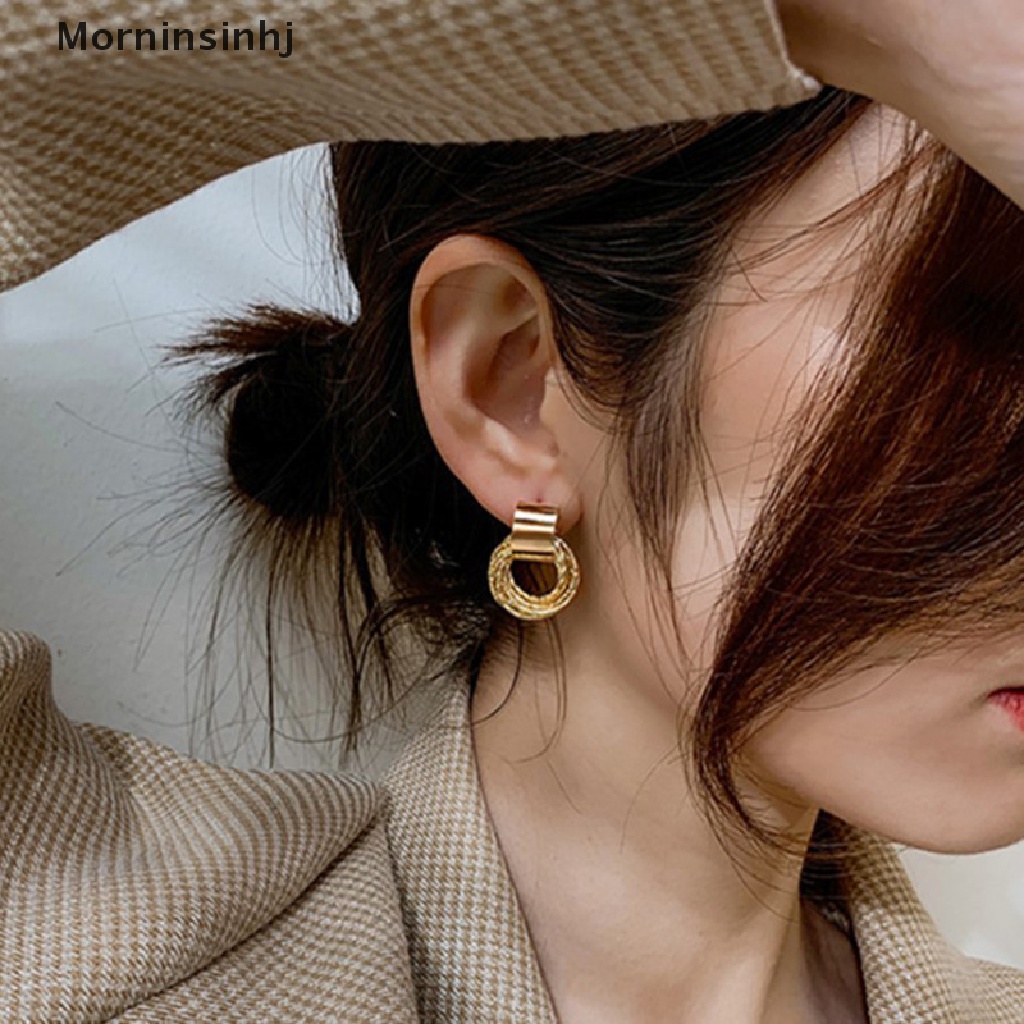 Mornin Anting Hoop Liontin Kristal Berlian Imitasi Geometris Untuk Wanita Warna Emas Ear id