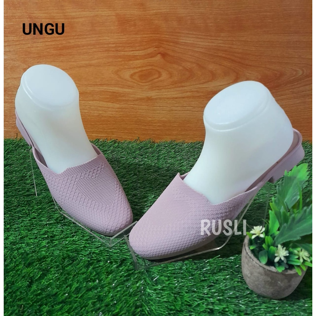 (COD) Sandal Sepatu Flat Lembut Jelly Import Wanita Balance 2205