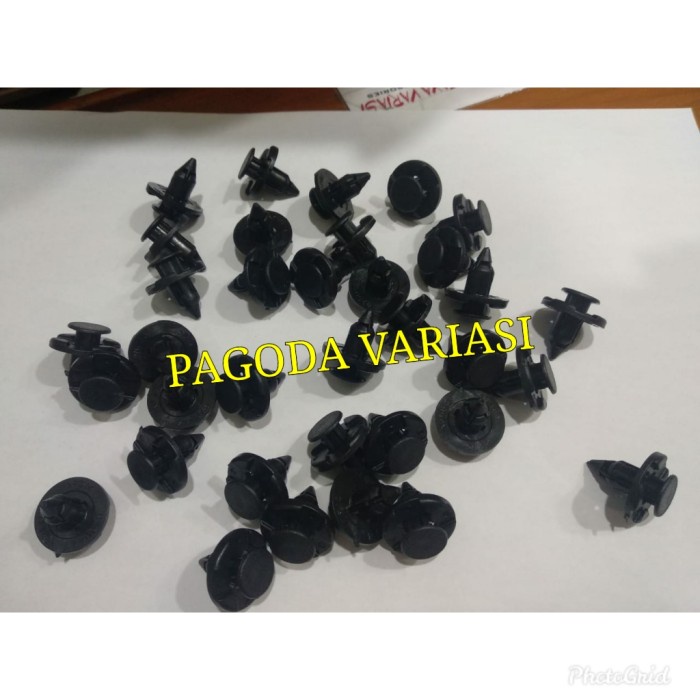 Klip Body / Klip Bumper / Kancingan Body Mobil Universal