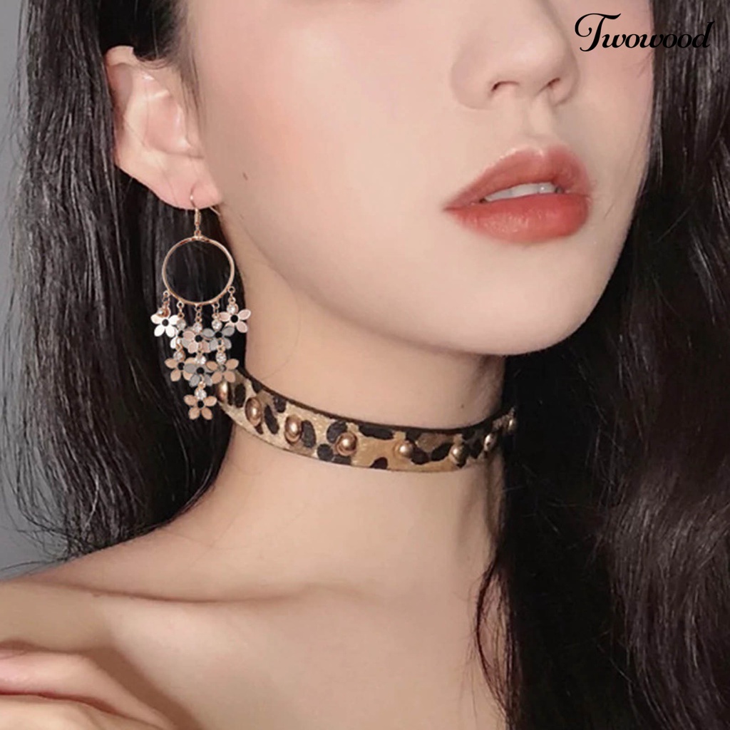 Twowood 1pasang Menjuntai Anting Bunga Dreamcatcher Desain High Gloss Cubic Zirconia Glitter Berdandan Temperamen Bohemian Rumbai Drop Earrings Perhiasan Aksesori