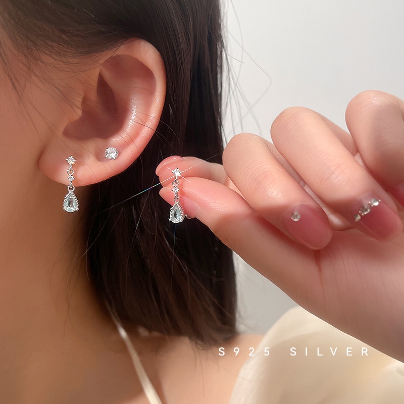 Kami Bunga Delicated s925 Perak Berkilau Berlian Imitasi Drop Anting-Anting Untuk Wanita Gadis Fancy Zirkon Biru Tetesan Air Anting-Anting Pertunangan Makan Pesta Telinga Perhiasan