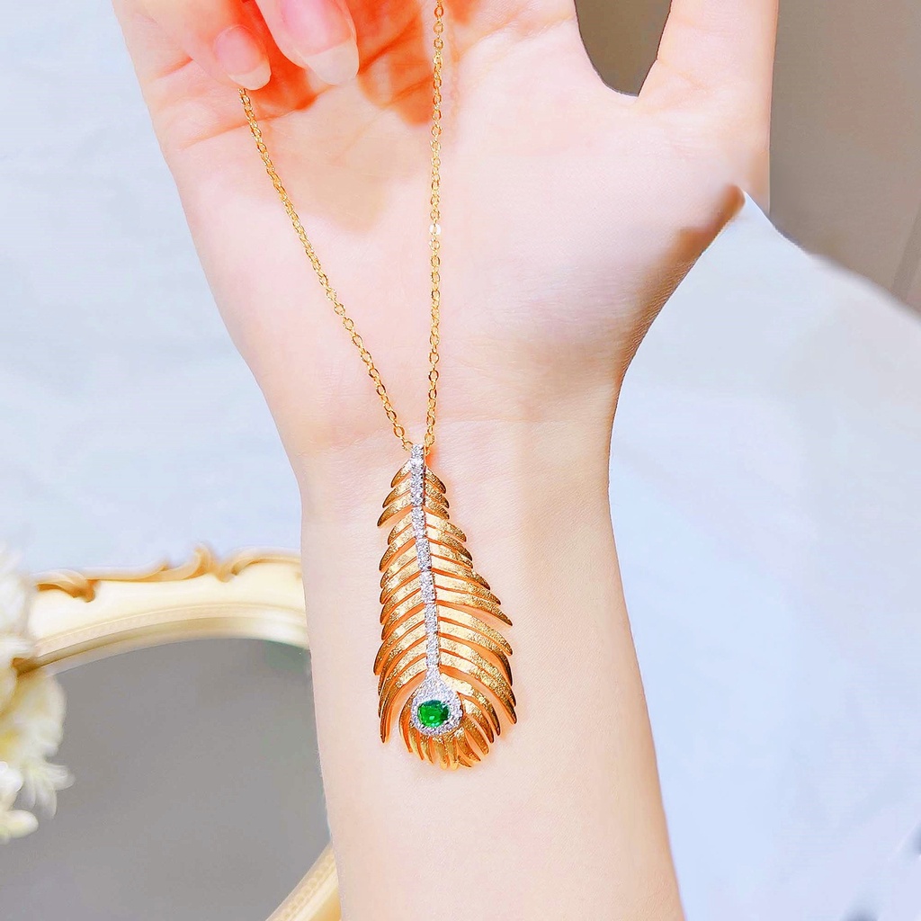 Goldkingdom Fashion Perhiasan Aksesoris Ready Stock Itali Retro Istana Gaya Disikat Bulu Kalung Perancis Bertekstur Diukir Anting Emas Zamrud Liontin Set