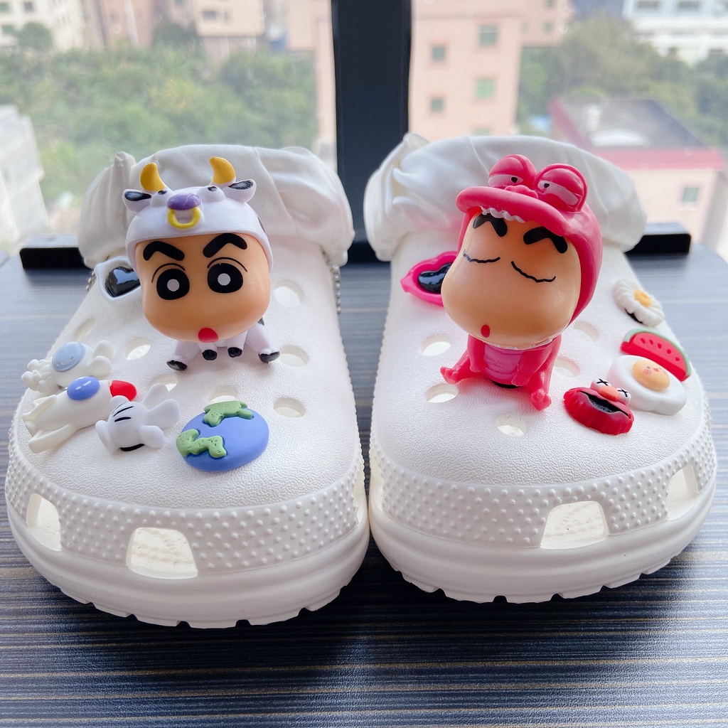 ✨shinydiy✨ Cow Crayon Shin-chan ✨Crocs jibbitz Terbaru untuk tampilan yang lebih segar l Dengan Crocs Jibbitz