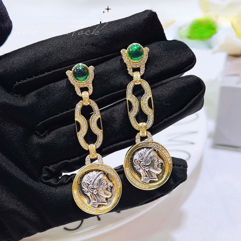 Goldkingdom Fashion Perhiasan Aksesoris Ready Stock Retro Anting Cahaya Mewah Dan Senior Rasa Gelas Potret Koin Kuno Stud Relief Tiga Dimensi Athena Anting Perempuan