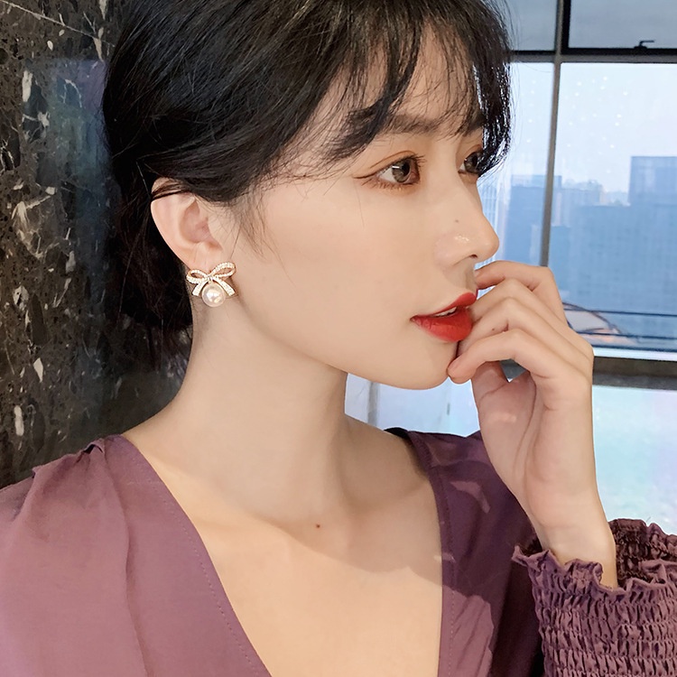 S925 Perak Jarum Korea Berlian Busur Mutiara Temperamen Manis All-Match Anting Earrings Wanita