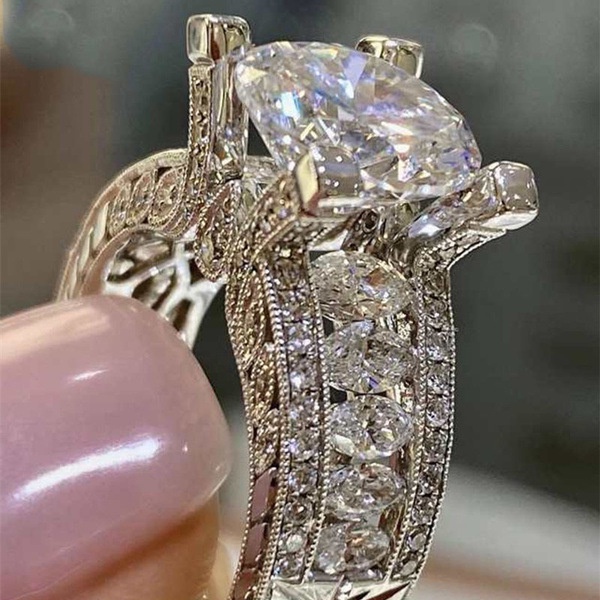 Goldkingdom Aksesoris Perhiasan Fashion Ready Stock Cepat Laris Cincin Wanita Berlian Penuh Mewah Populer Di Eropa Dan Amerika Serikat