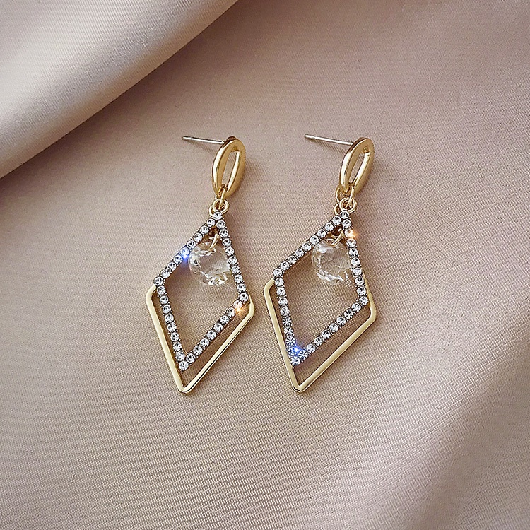 S925 Jarum Perak Korea Geometris Berongga Berbentuk Berlian Trendi Kepribadian Temperamen All-Match Zirkon Anting Earrings Wanita