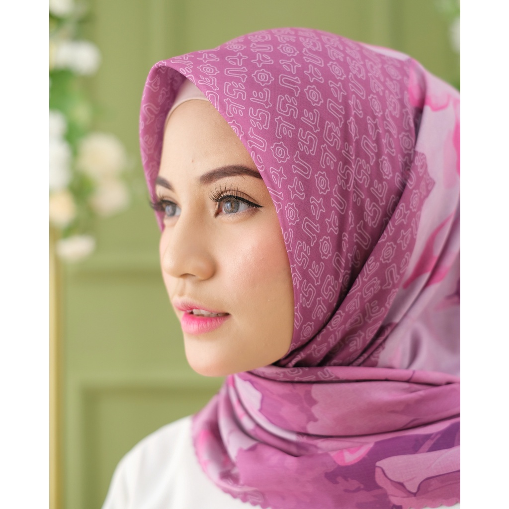 Mevrouw Hijab LOTUS 110x110 Ultrafine Lasercut