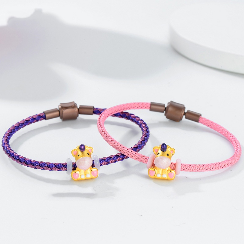 Goldkingdom Aksesoris Perhiasan Fashion Ready Stock Vietnam Penempat Emas Asli Kadar 375 Kartun Lem Unicorns Transfer Beads 3D Bayi Passepartout Gelang Tali Merah Untuk Pria Dan Wanita.