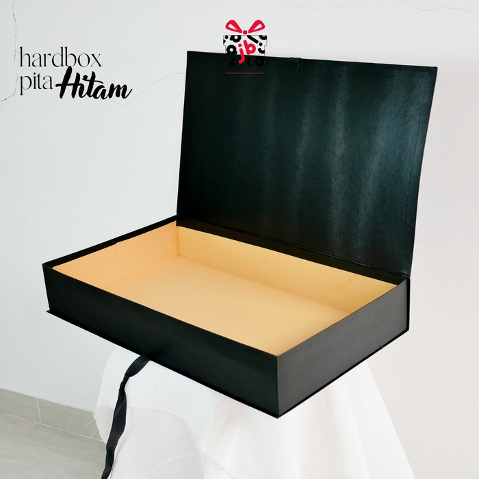 

⭐BISA COD⭐ Kotak Kado / Hampers / Hadiah / Gift Box Serbaguna Ukuran 60x35x10cm - Hitam Pita