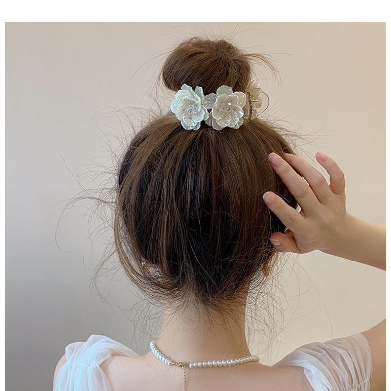 Korea Cahaya Mewah Super Fairy Flower Balls Head Grab Clip Senior Sense Back Head Hair Clip