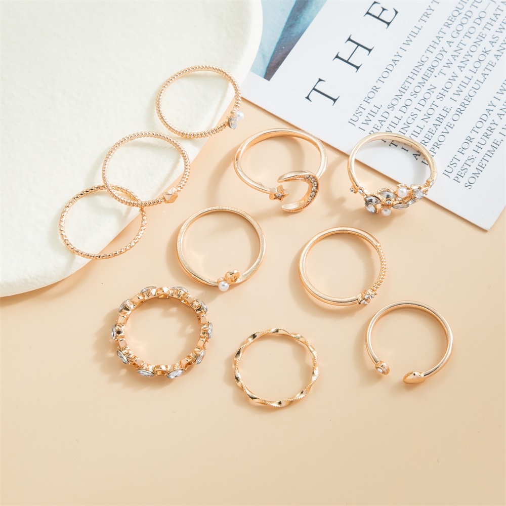 AY(CN) AY(CN)Retro Moon Star Butterfly Ring Set Hollow Snake Crystal Gold Rings for Women Jewelry Accessories