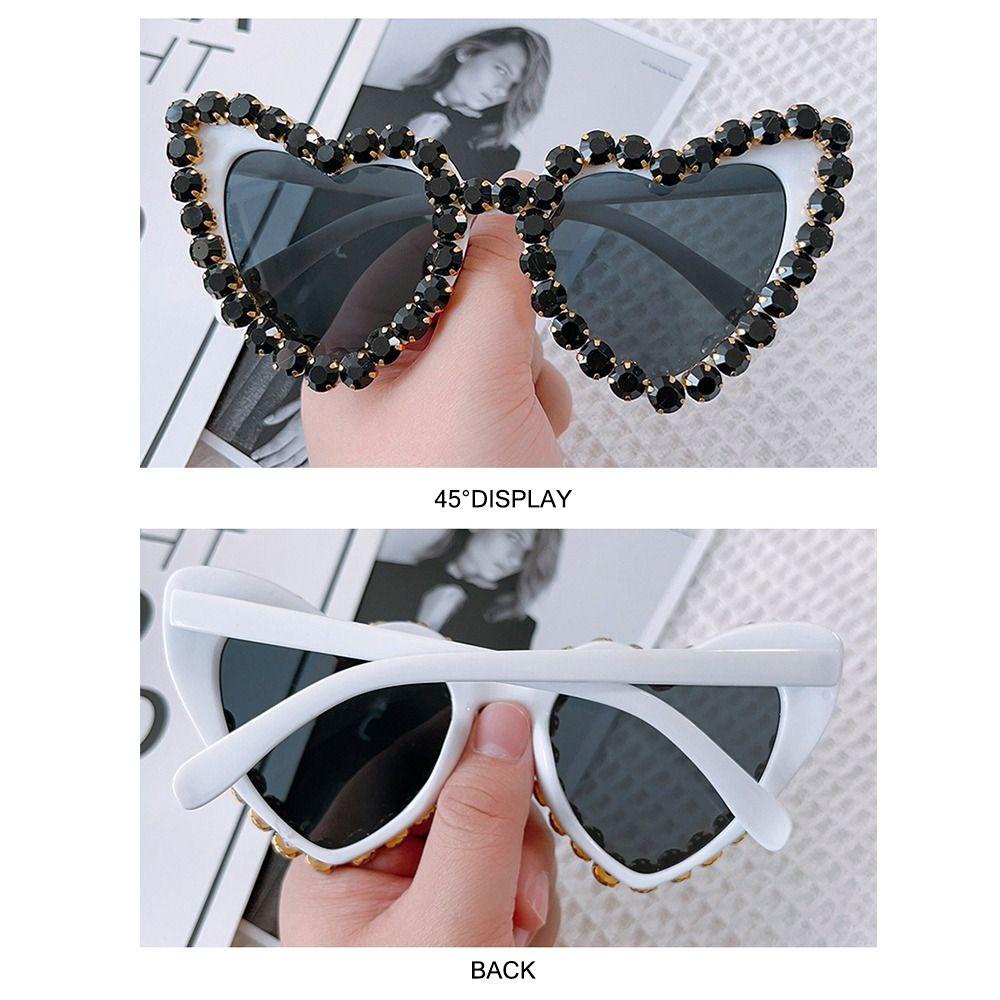 Lily Heart Kacamata Retro Love Heart Ladies Eyewear Hip Hop Sunglasses Untuk Wanita