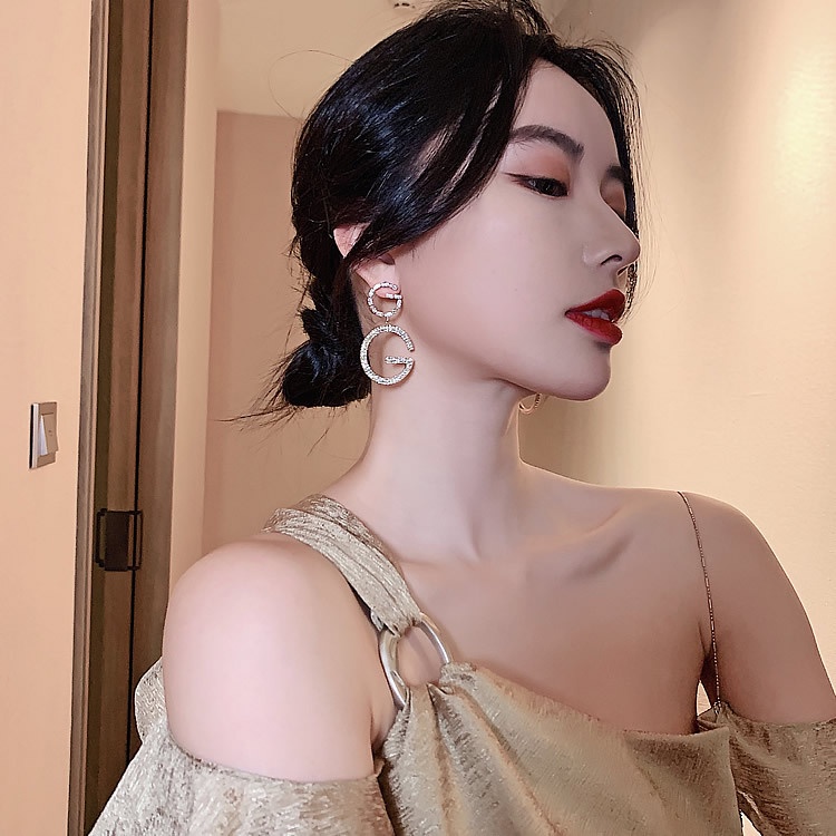 S925 Jarum Perak Korea Full Berlian Besar G Berlebihan Desain Unik Merasa Influencer Trendi Gaya Yang Sama Perempuan Anting Anting Perempuan