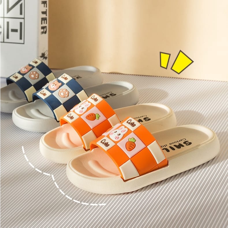 TOPGROSIR LV0254 Sandal Selop Anak Import Motif Smile/ Selop Karet Slippers Cartoon