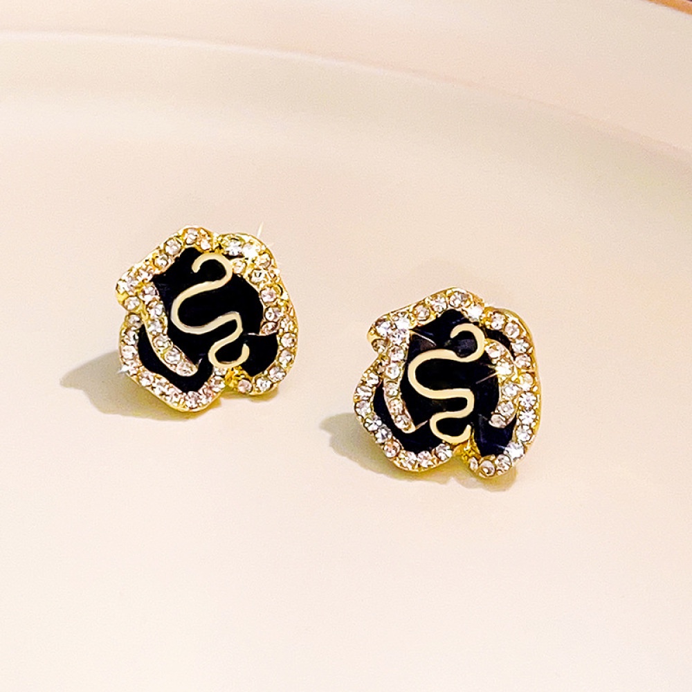 Gold Plated Black Flower Stud Earrings Vintage Elegant Floral Jewelry Women Wedding Party Gift