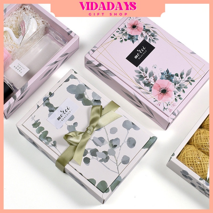 

VIDADAYS Kotak Kado / Gift Box Baju Parfum / Kotak Hampers Floral Mewah