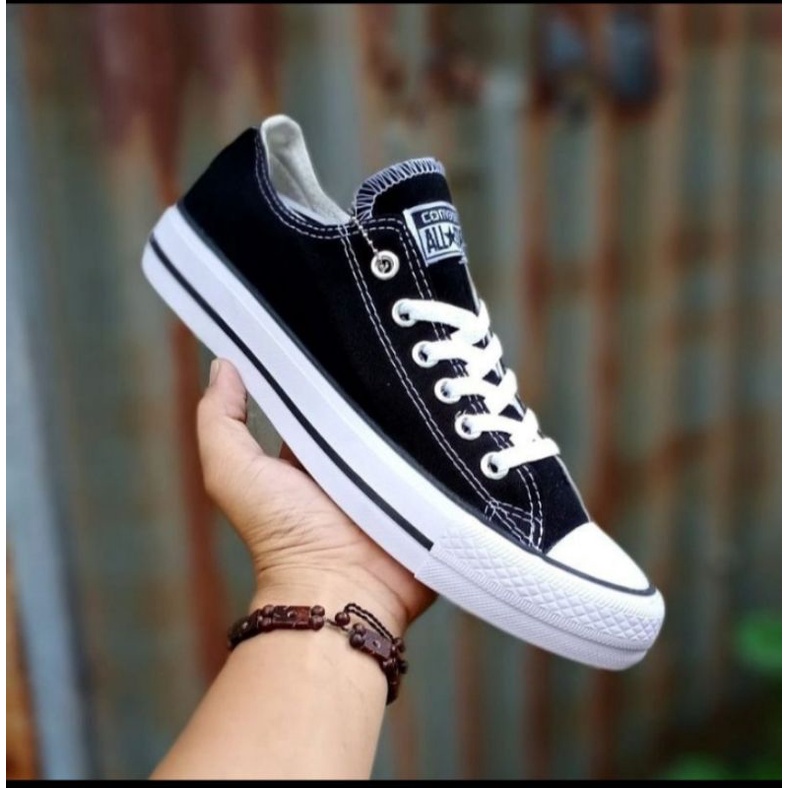 SEPATU CONVERS clasik terlaris (BISA COD)